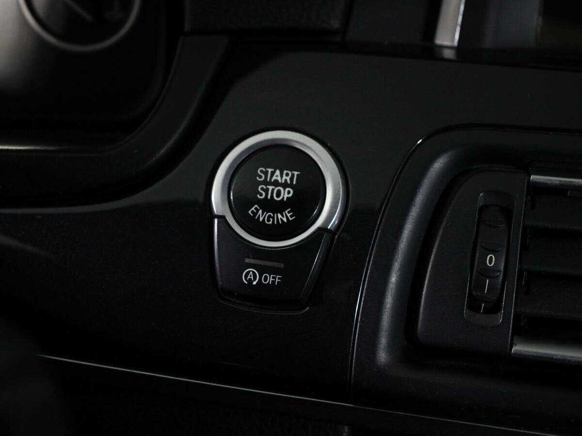 Купить BMW 5 серии 528i xDrive, 2012, 237 085 км, фото №19