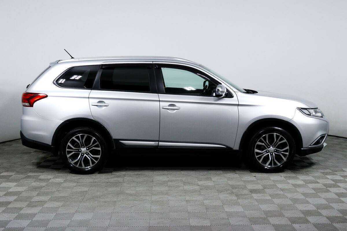 Купить Mitsubishi Outlander, 2015, 72 276 км, фото №4