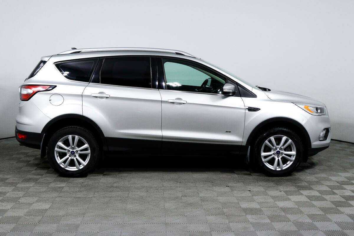 Купить Ford Kuga, 2017, 42 731 км, фото №4