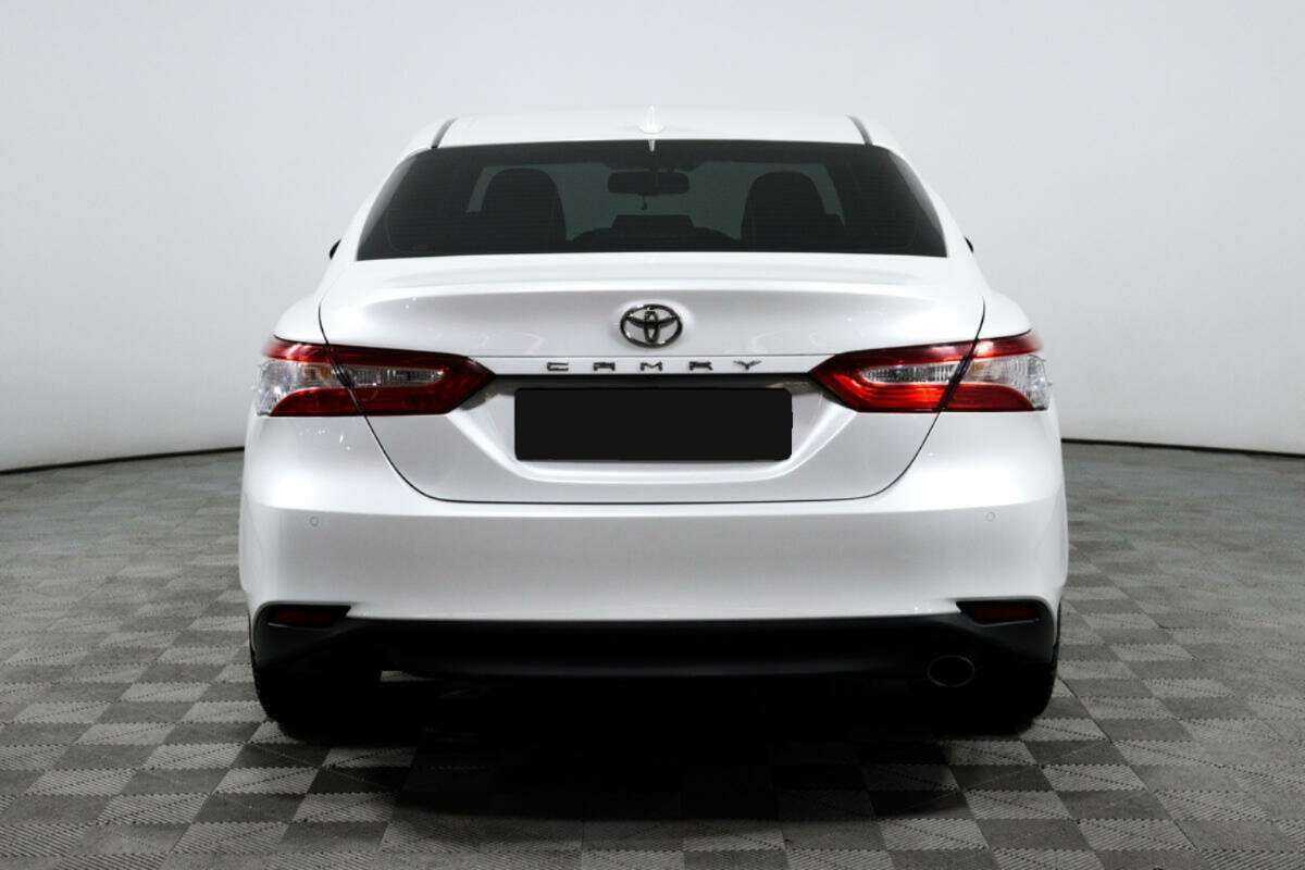 Купить Toyota Camry, 2019, 59 812 км, фото №6