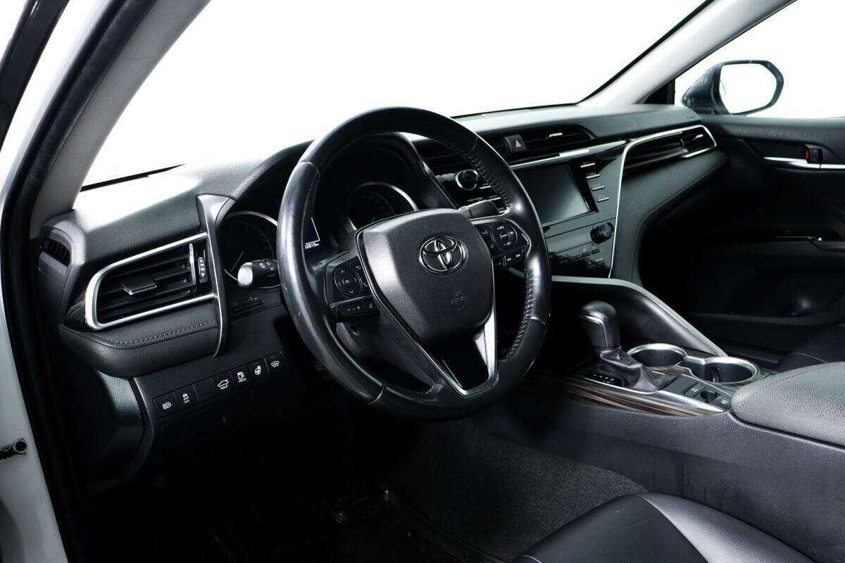 Купить Toyota Camry, 2020, 82 815 км, фото №13