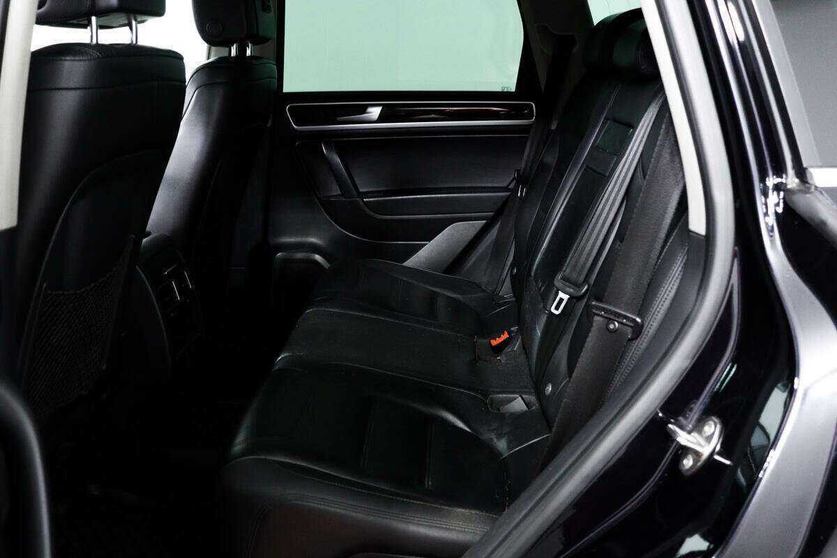 Купить Volkswagen Touareg, 2012, 214 450 км, фото №11