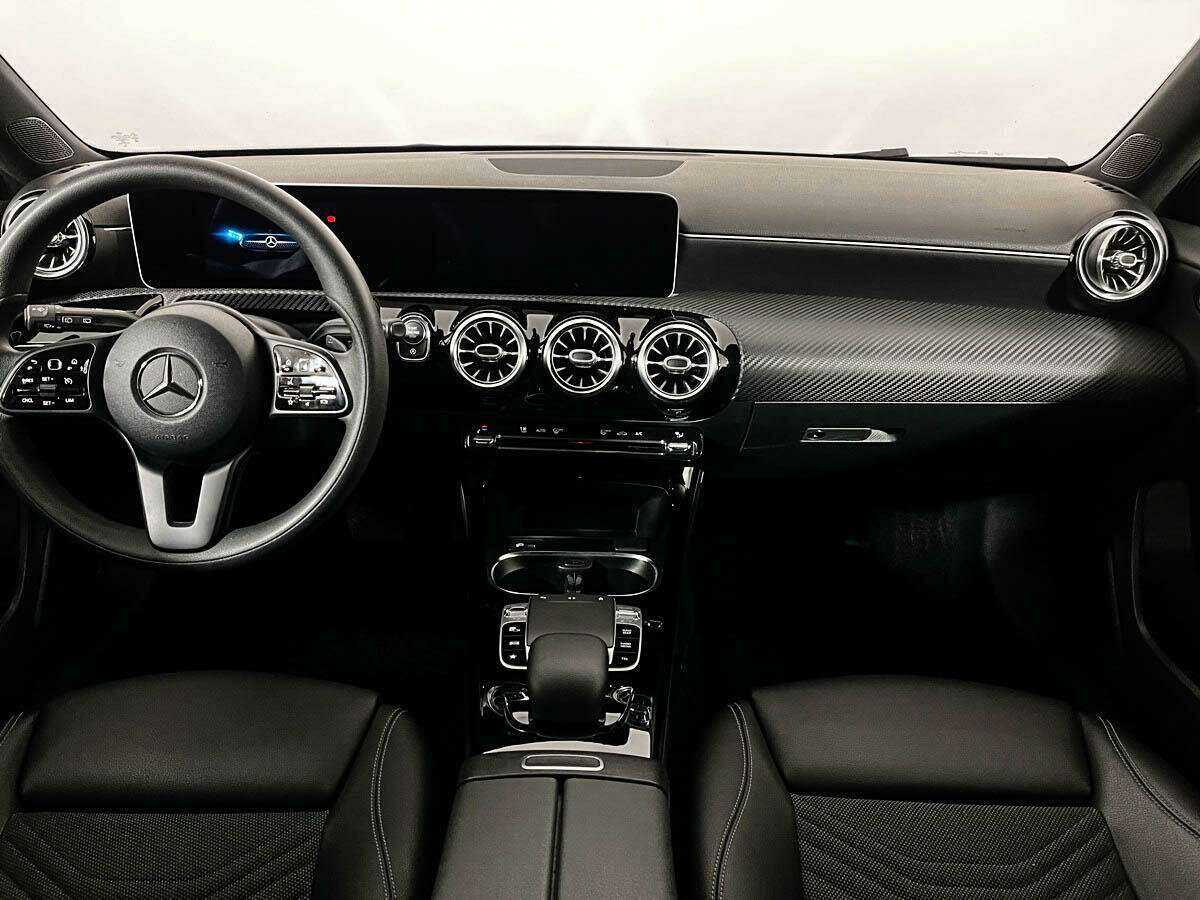 Купить Mercedes-Benz A-Класс 200, 2018, 29 000 км, фото №12