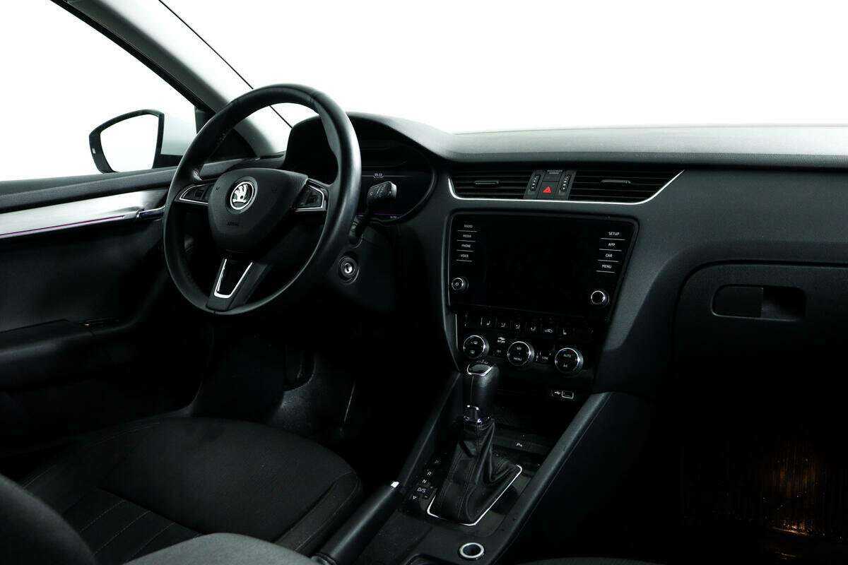 Купить Skoda Octavia, 2018, 56 795 км, фото №9
