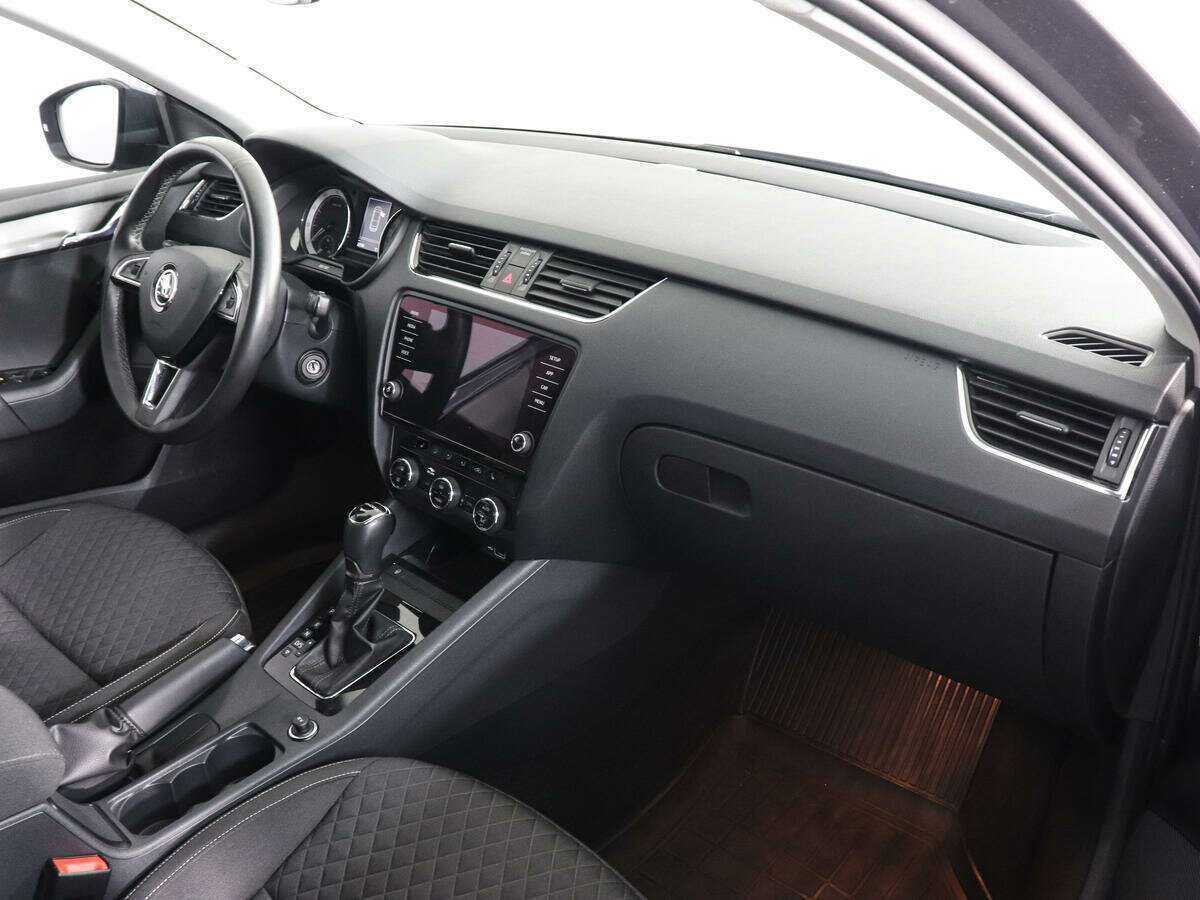 Купить Skoda Octavia, 2018, 22 178 км, фото №10