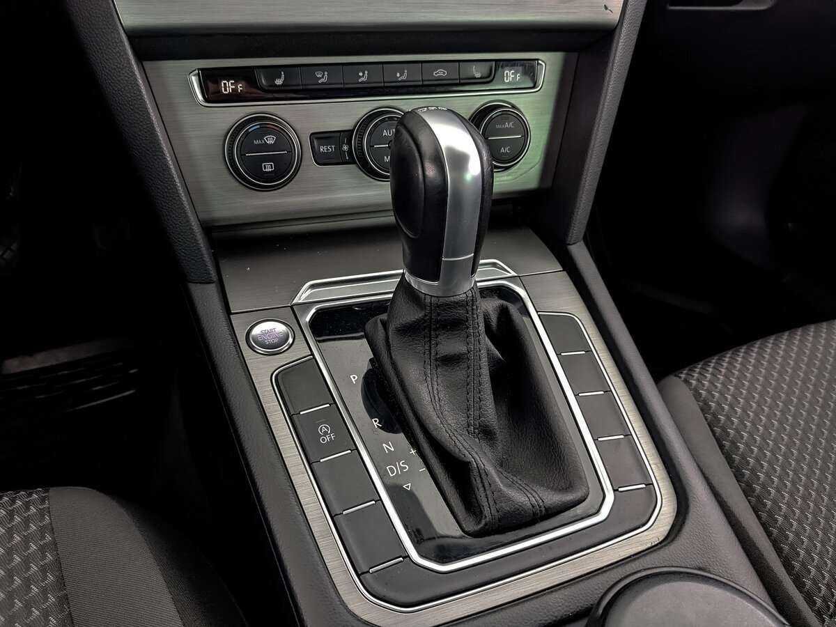 Купить Volkswagen Passat, 2016, 61 012 км, фото №21