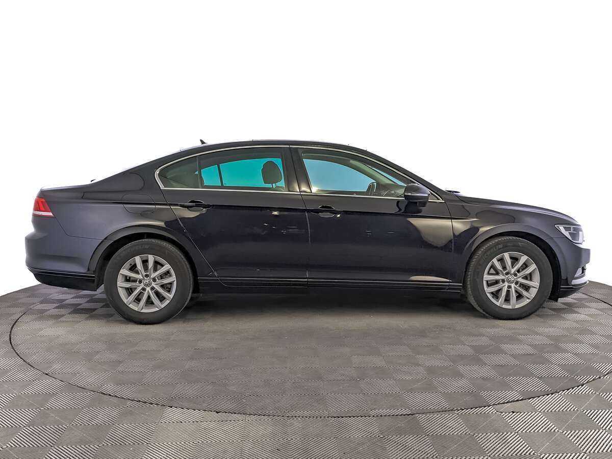 Купить Volkswagen Passat, 2018, 44 409 км, фото №4