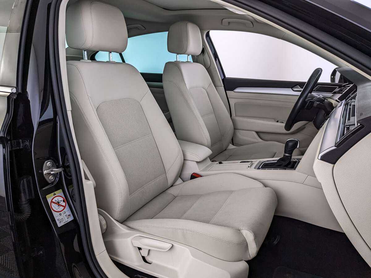 Купить Volkswagen Passat, 2018, 44 409 км, фото №20