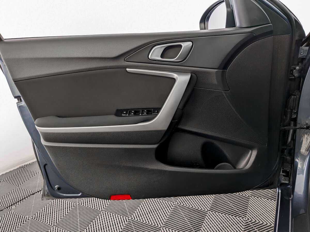 Купить Kia Ceed, 2019, 97 761 км, фото №17