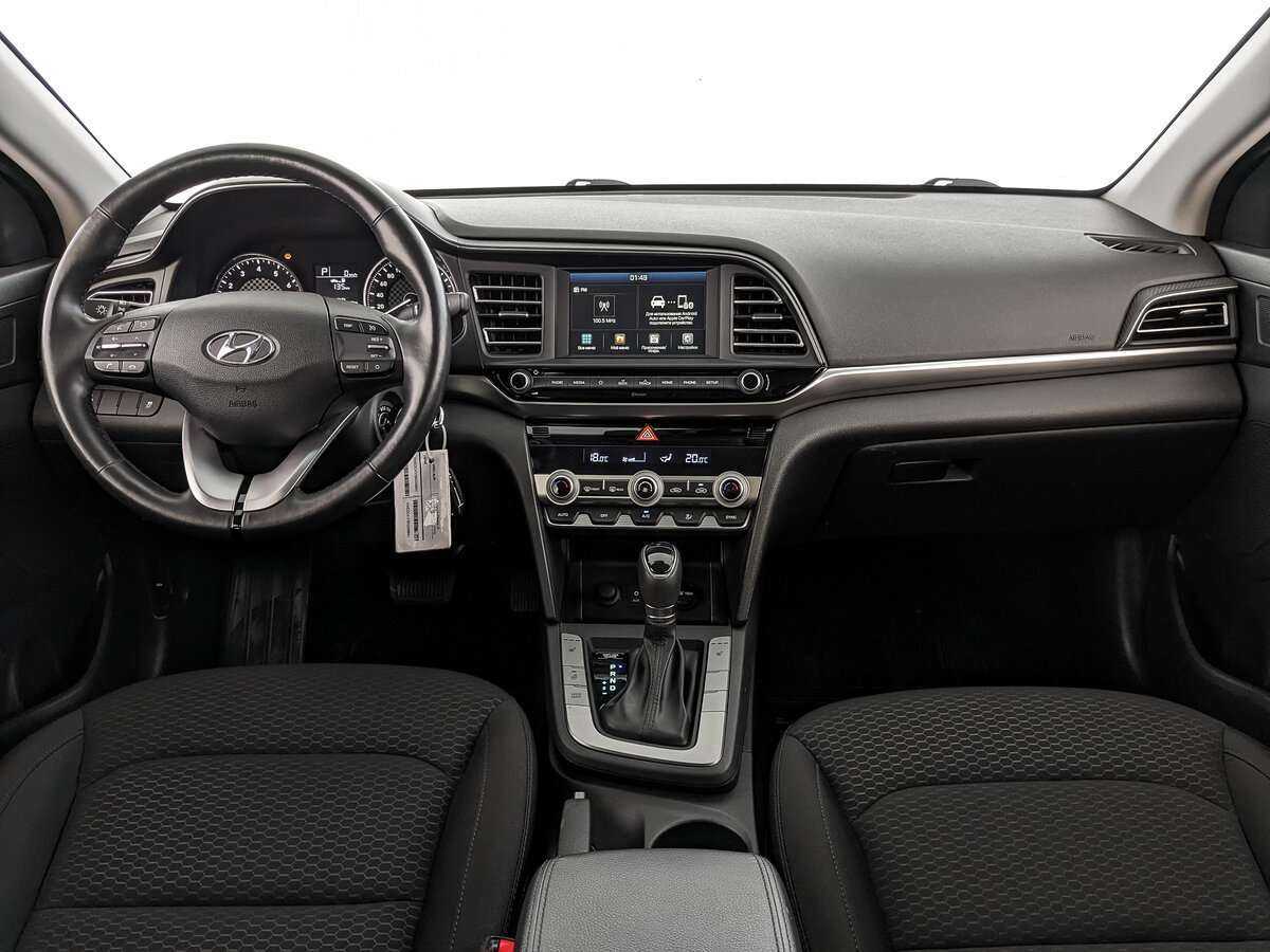 Купить Hyundai Elantra, 2019, 29 862 км, фото №10