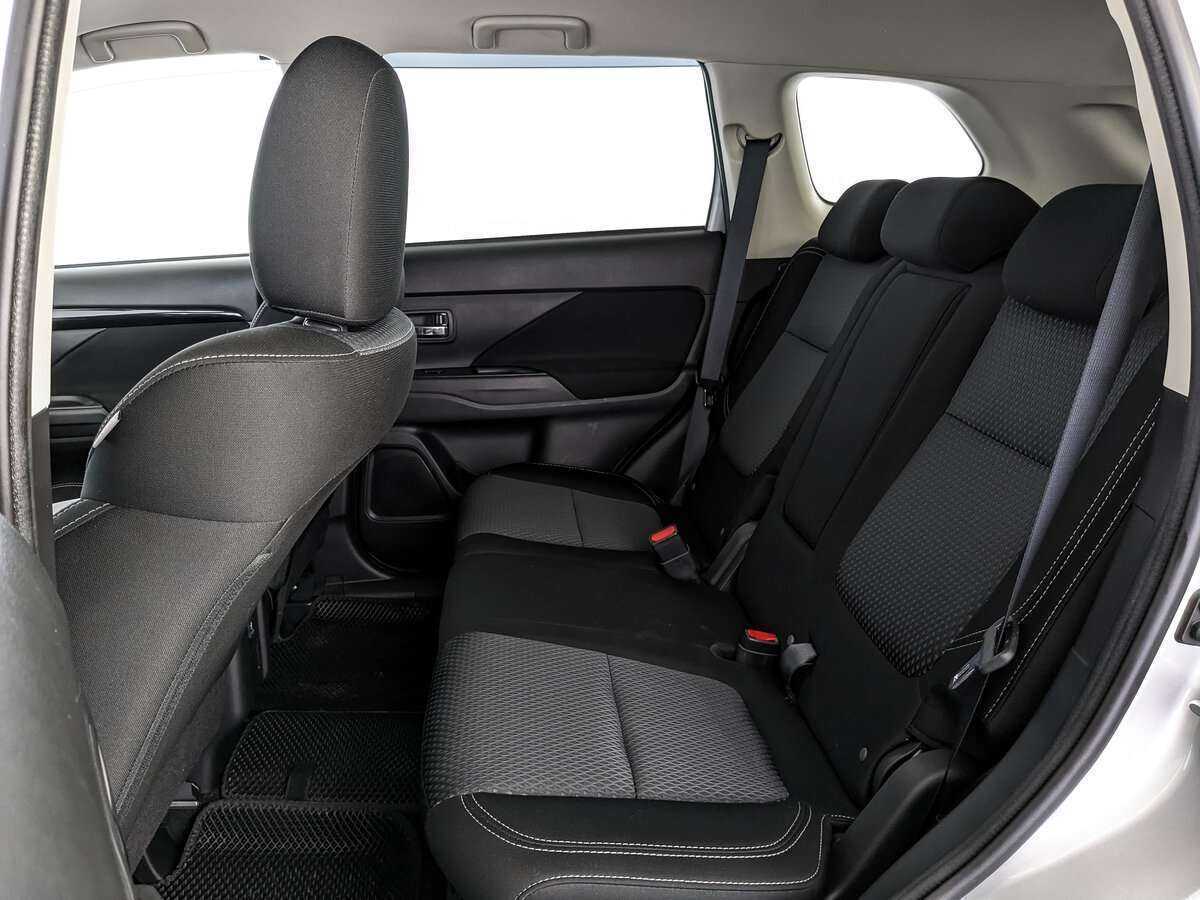 Купить Mitsubishi Outlander, 2020, 106 268 км, фото №16