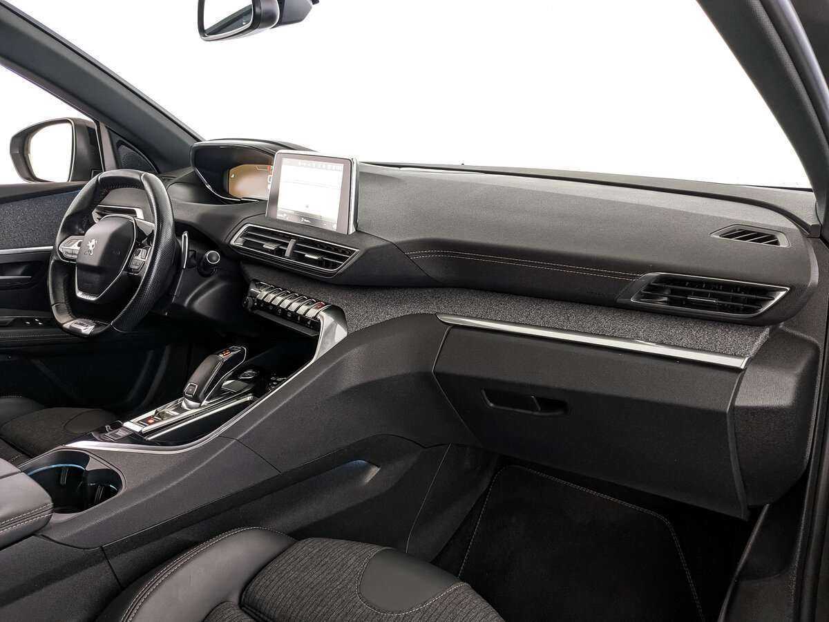 Купить Peugeot 3008, 2018, 187 811 км, фото №9