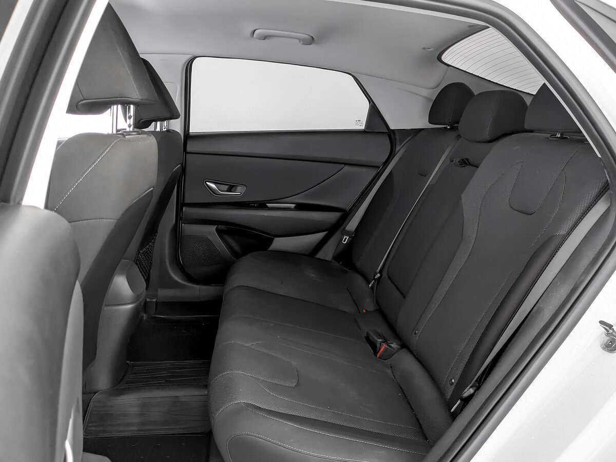 Купить Hyundai Elantra, 2022, 26 119 км, фото №12