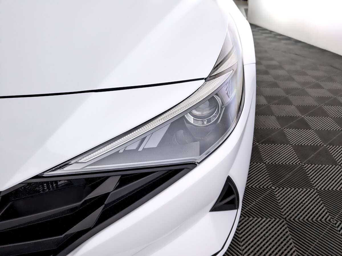 Купить Hyundai Elantra, 2022, 26 119 км, фото №17