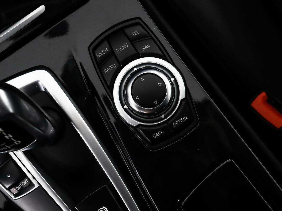 Купить BMW 5 серии 520i, 2015, 144 380 км, фото №10