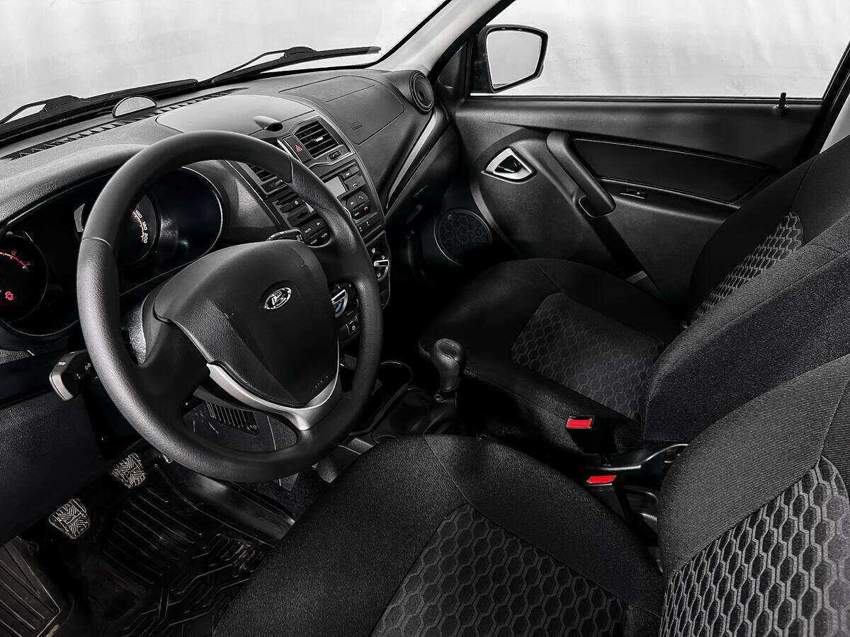 Купить Lada (ВАЗ) Granta Euro-2, 2023, 4 966 км, фото №9