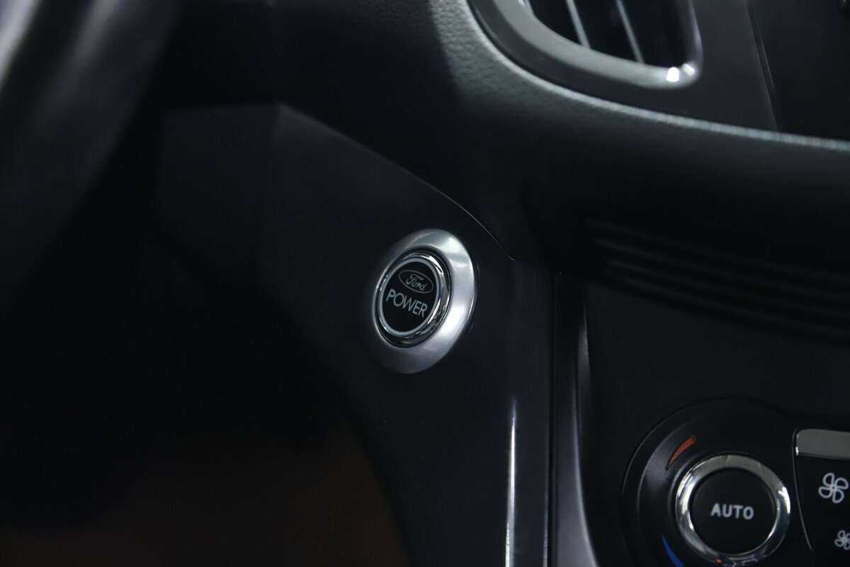 Купить Ford Kuga, 2016, 135 000 км, фото №13