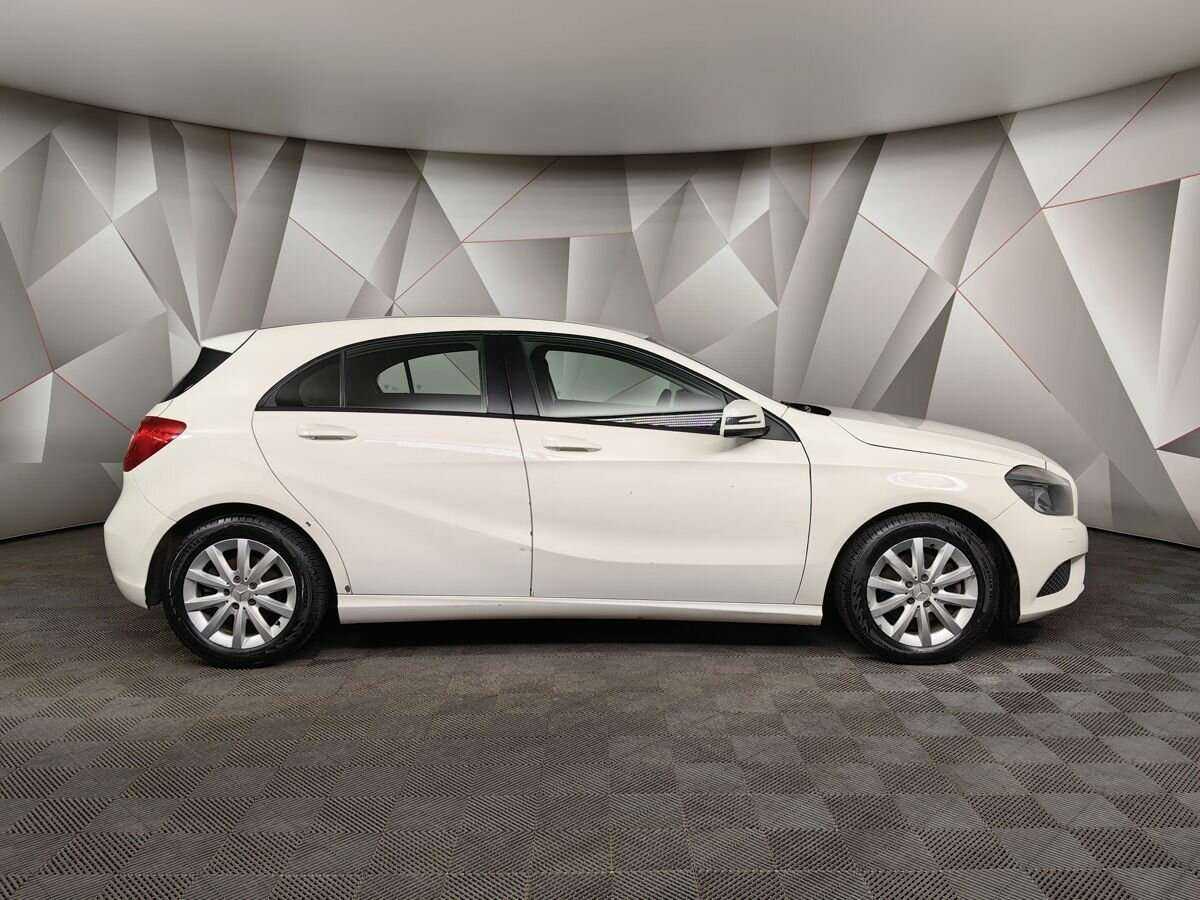 Купить Mercedes-Benz A-Класс 180, 2014, 217 768 км, фото №6