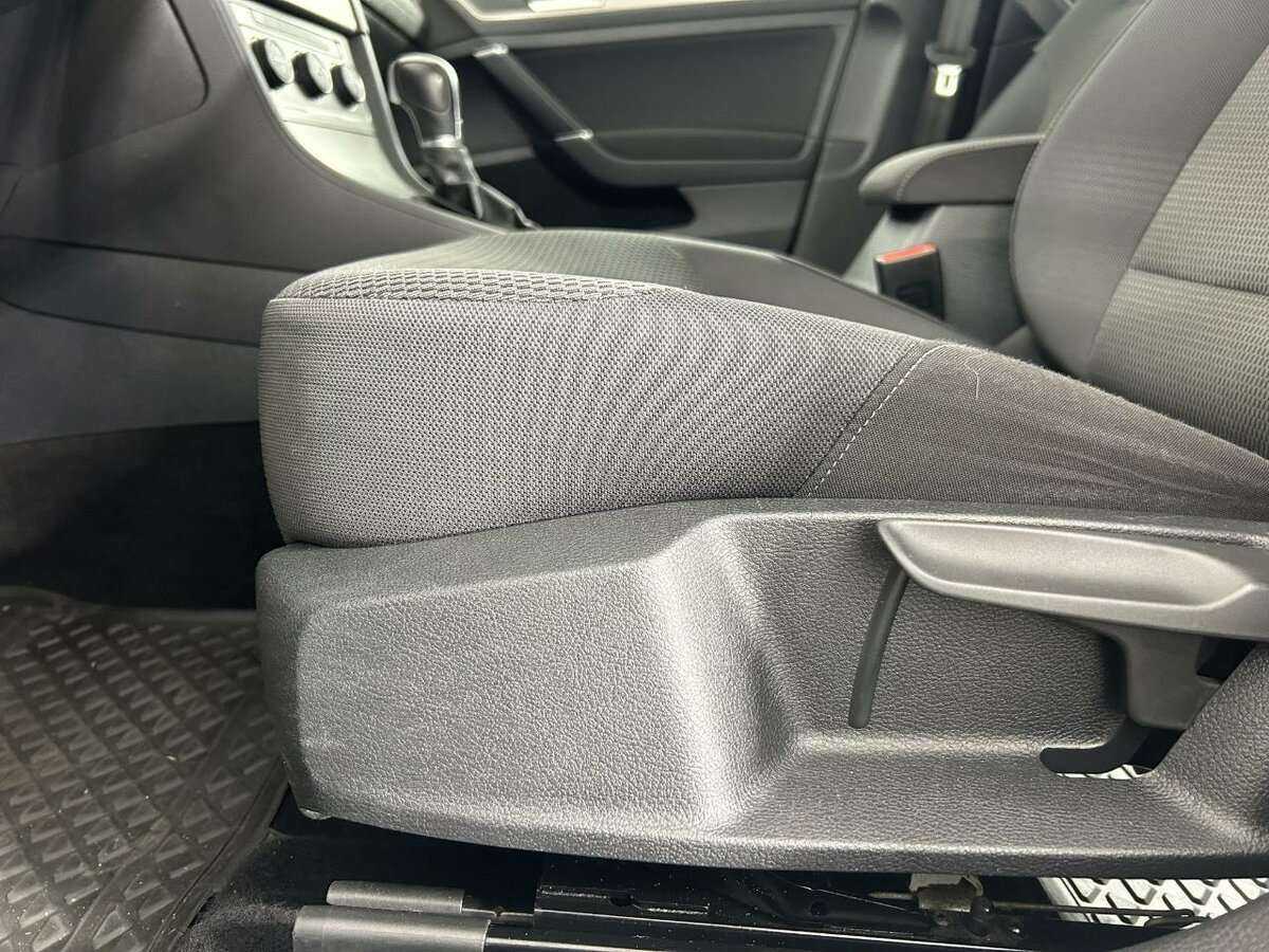 Купить Volkswagen Golf, 2015, 180 106 км, фото №10