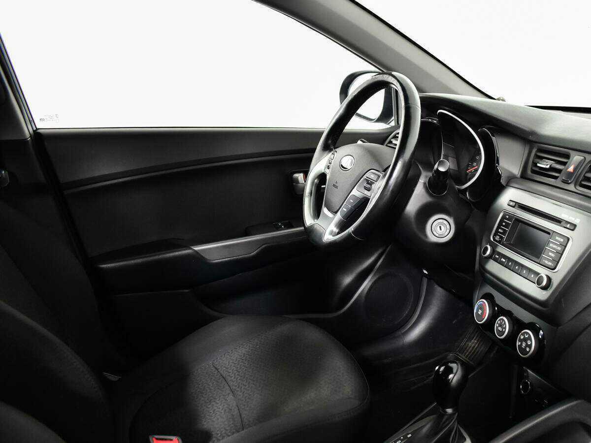 Купить Kia Rio, 2017, 180 162 км, фото №9