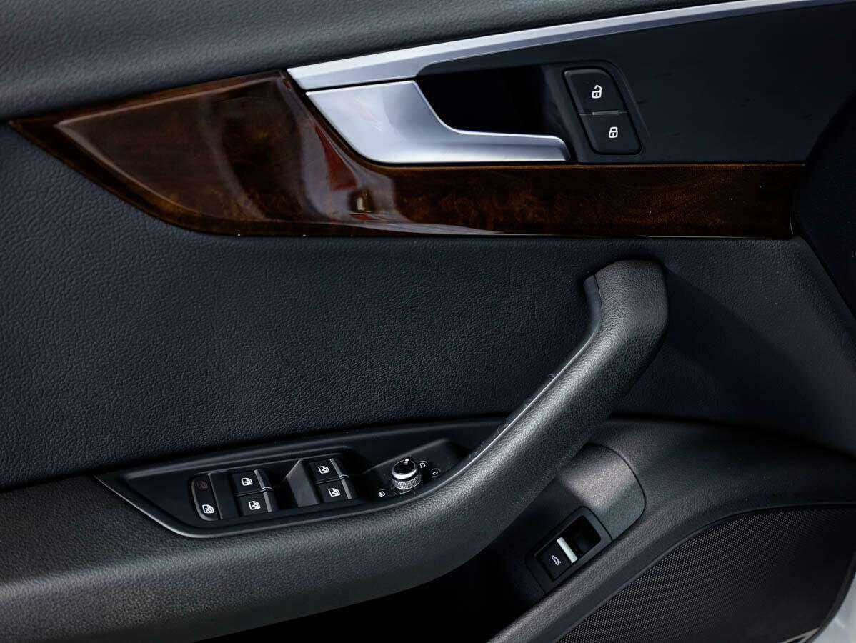 Купить Audi A4, 2015, 120 174 км, фото №16