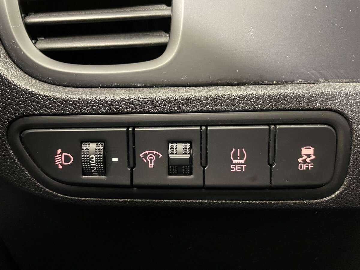 Купить Kia Rio X-Line, 2020, 124 502 км, фото №19