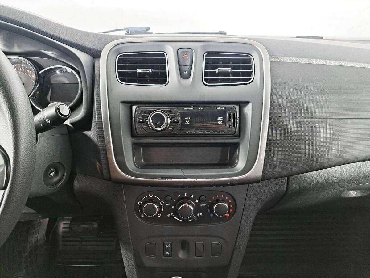 Купить Renault Sandero, 2016, 58 000 км, фото №12