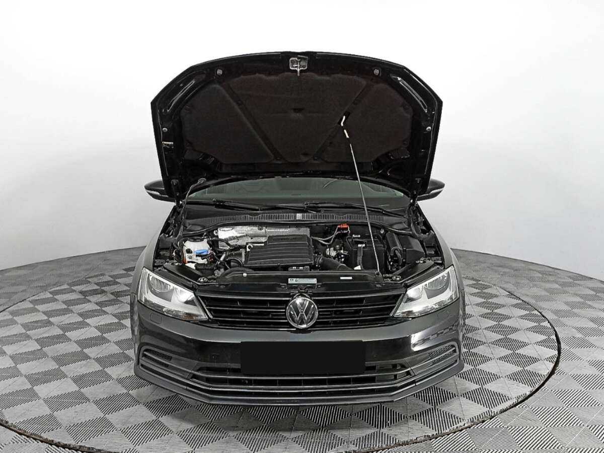 Купить Volkswagen Jetta, 2018, 122 680 км, фото №8