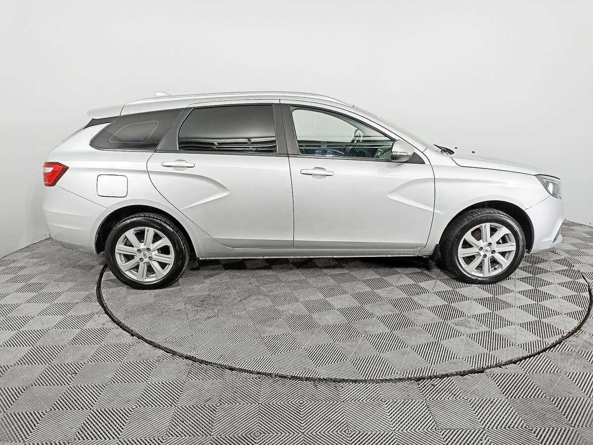 Купить Lada (ВАЗ) Vesta SW, 2020, 51 837 км, фото №4