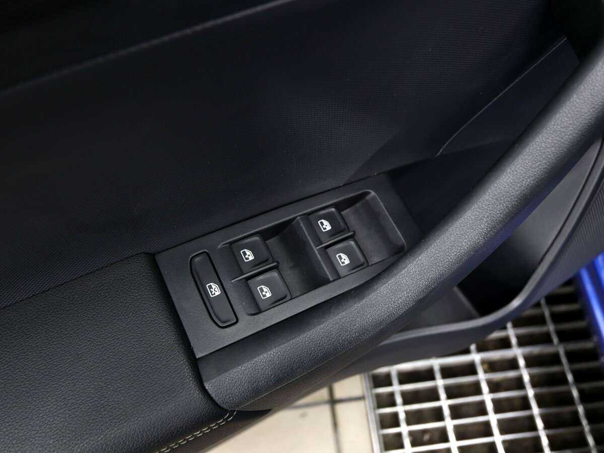 Купить Skoda Rapid, 2018, 125 000 км, фото №7