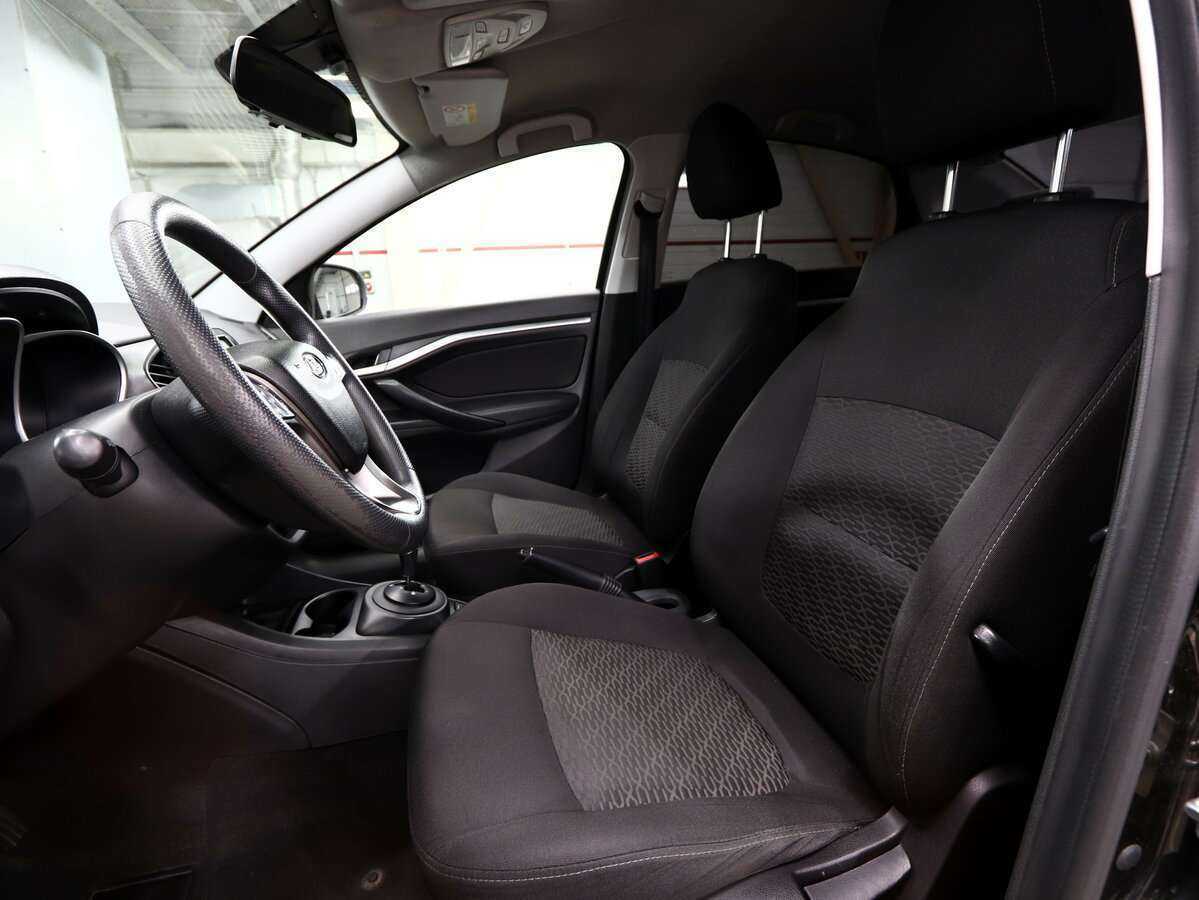 Купить Lada (ВАЗ) Vesta, 2015, 94 000 км, фото №6