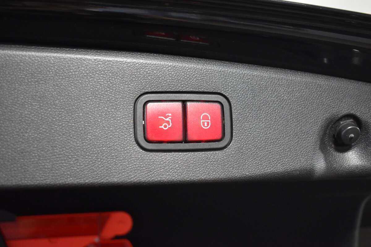 Купить Mercedes-Benz E-Класс 300, 2013, 184 400 км, фото №7