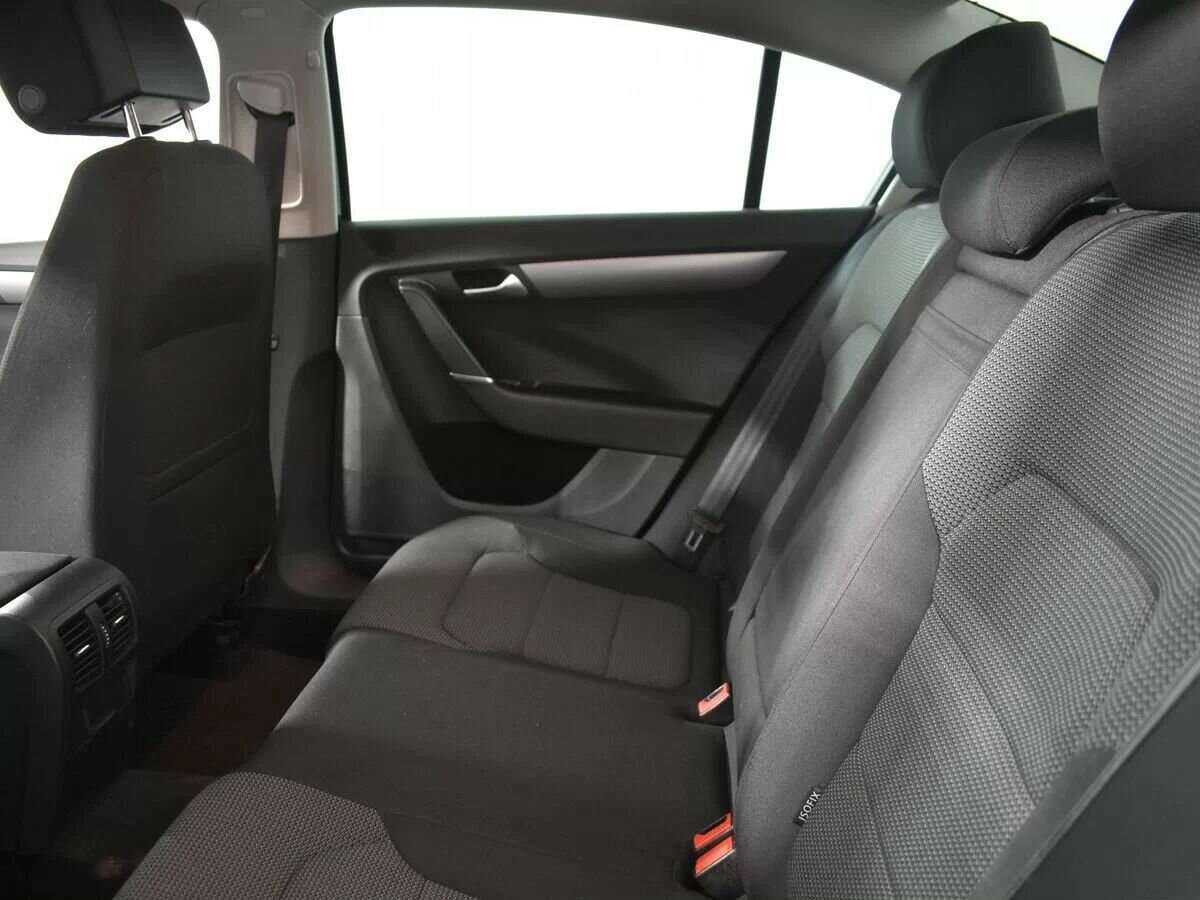 Купить Volkswagen Passat, 2014, 167 000 км, фото №10
