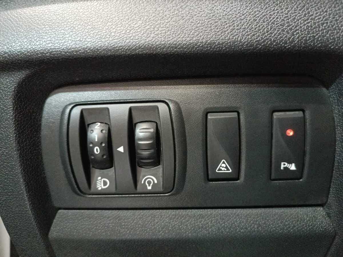 Купить Renault Fluence, 2016, 184 447 км, фото №13