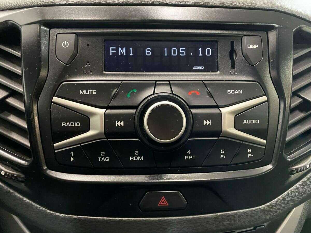 Купить Lada (ВАЗ) Vesta SW, 2019, 66 861 км, фото №14