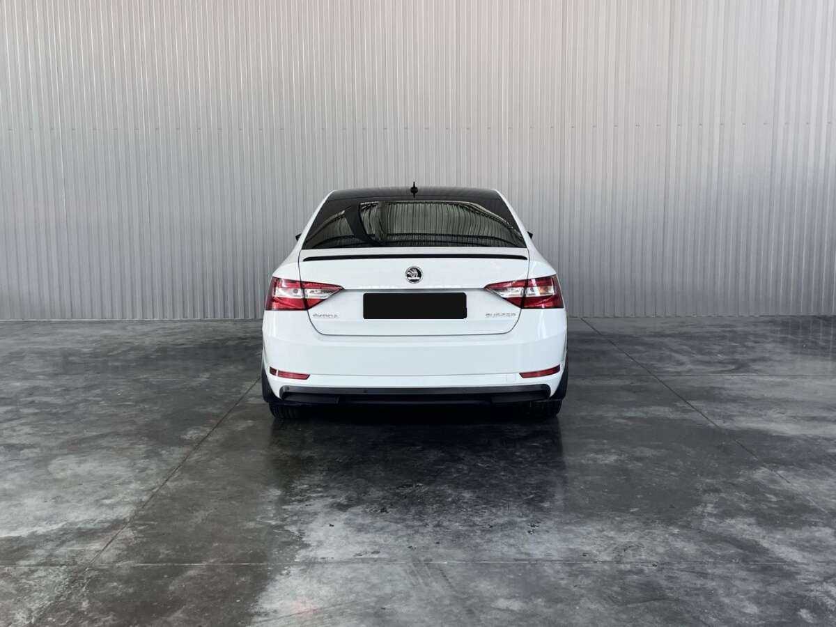 Купить Skoda Superb, 2015, 193 594 км, фото №6