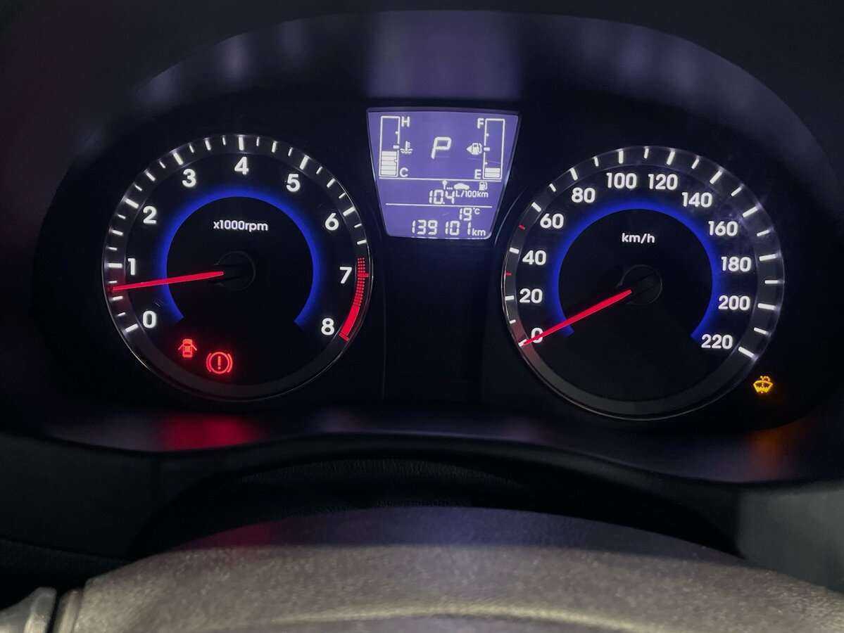 Купить Hyundai Solaris, 2015, 139 070 км, фото №14