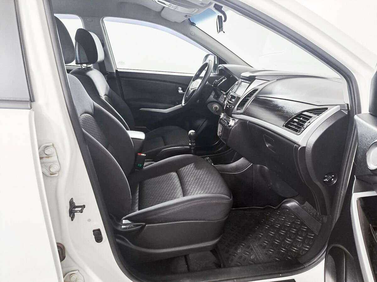 Купить SsangYong Actyon, 2014, 124 270 км, фото №11