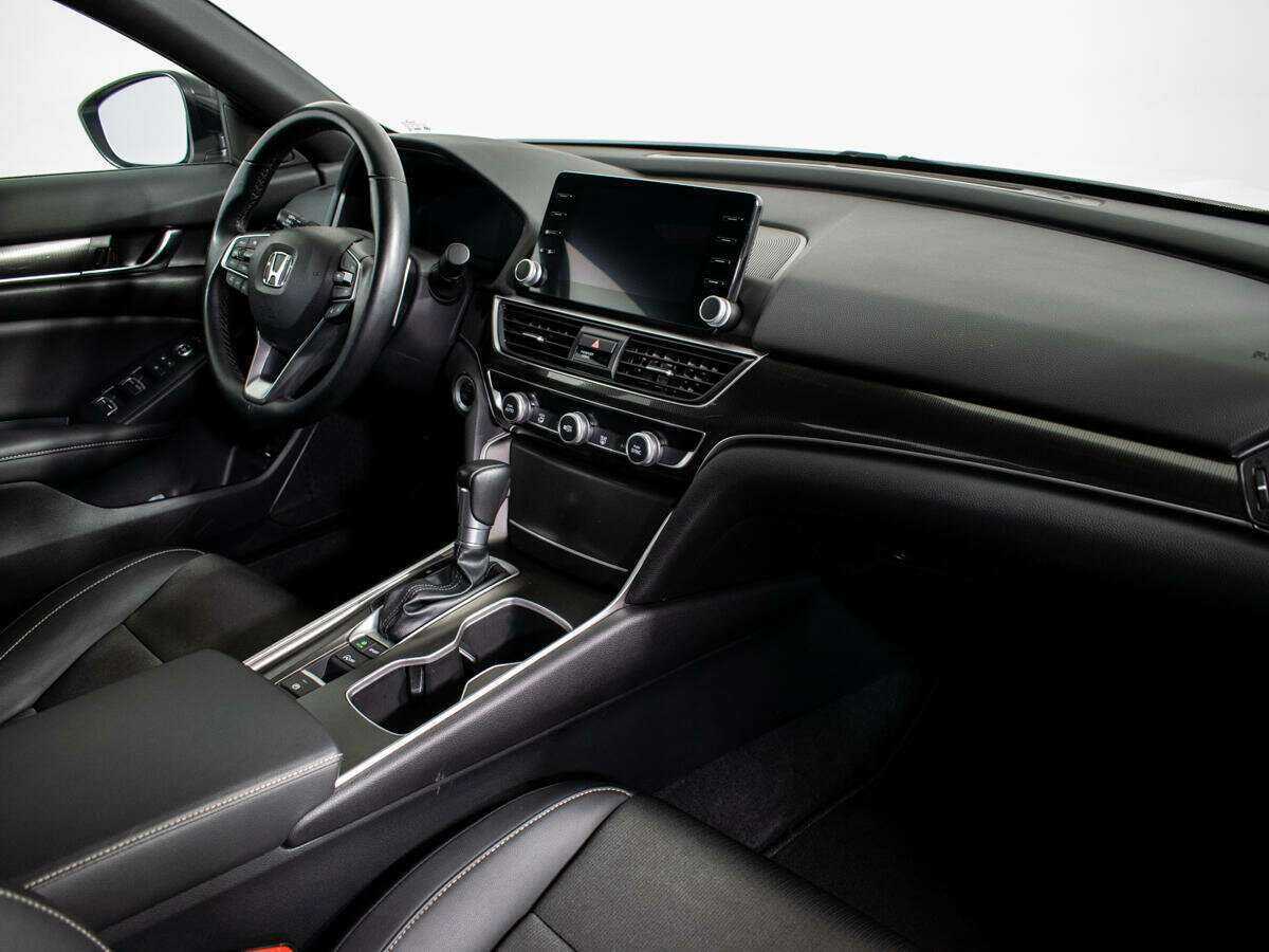 Купить Honda Accord, 2022, 13 564 км, фото №7