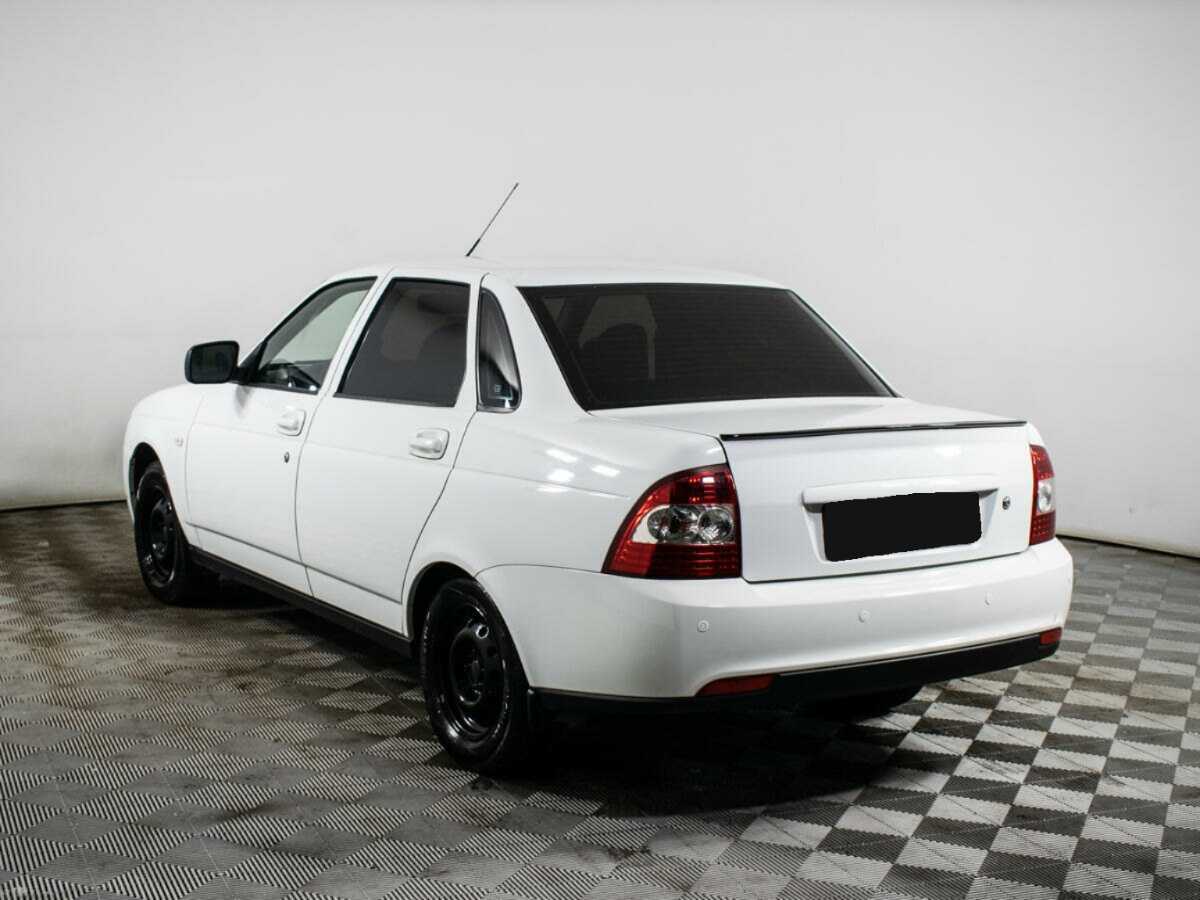 Купить Lada (ВАЗ) Priora, 2017, 90 494 км, фото №6