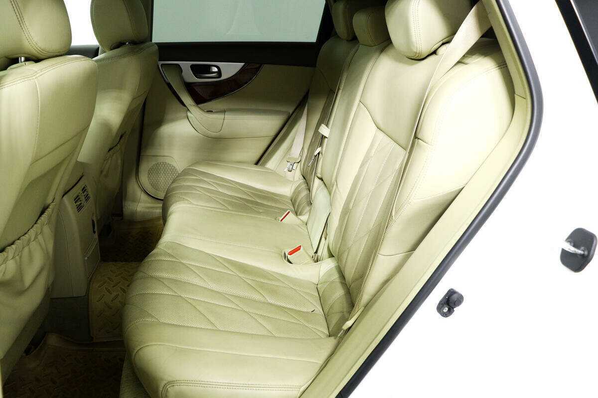 Купить Infiniti FX30d, 2012, 195 001 км, фото №12