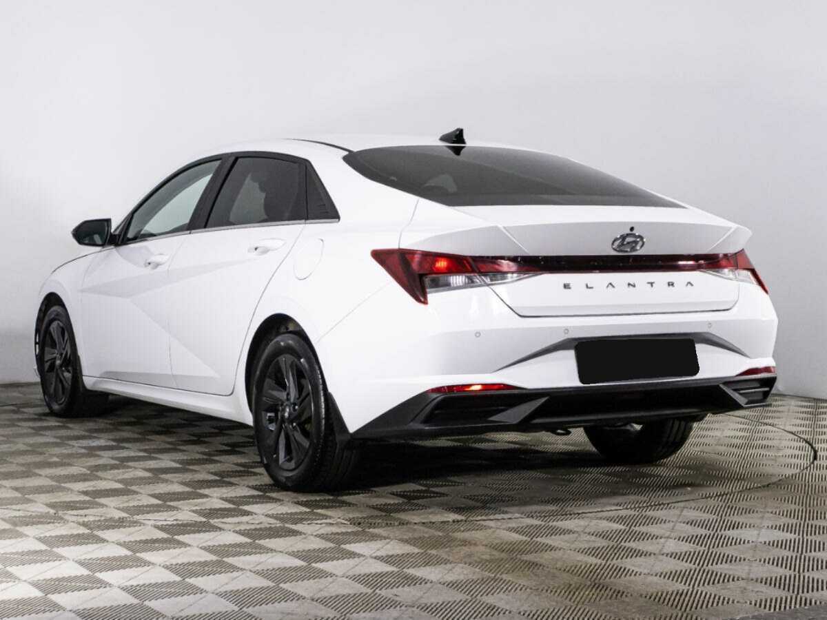 Купить Hyundai Elantra, 2021, 106 533 км, фото №7