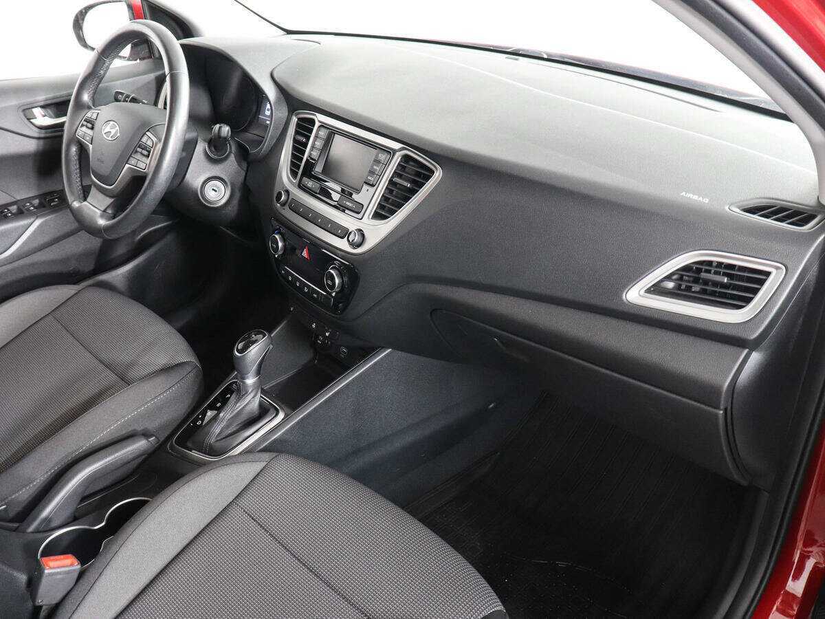 Купить Hyundai Solaris, 2019, 49 381 км, фото №10