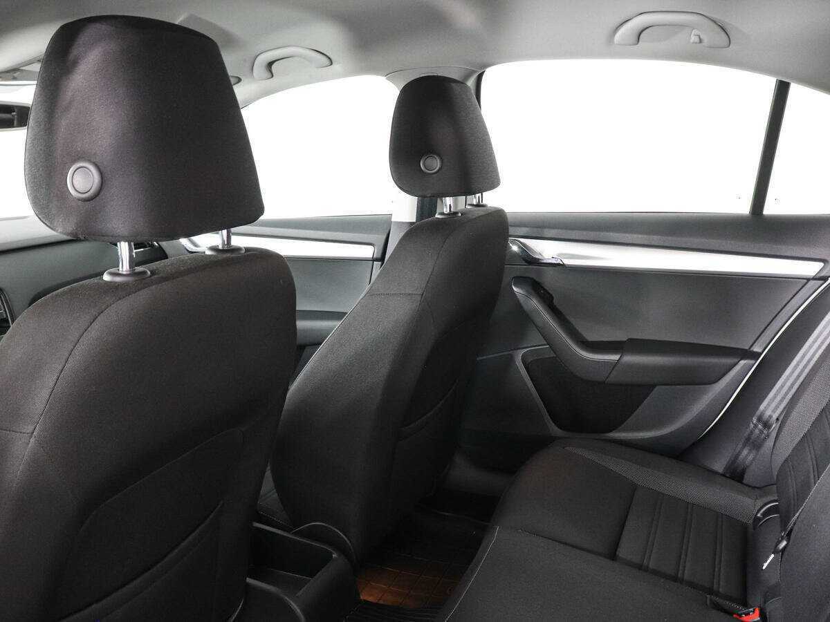 Купить Skoda Octavia, 2018, 87 917 км, фото №12