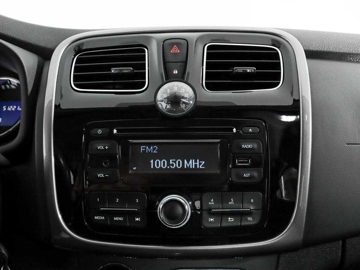 Купить Renault Sandero Stepway, 2016, 51 220 км, фото №15