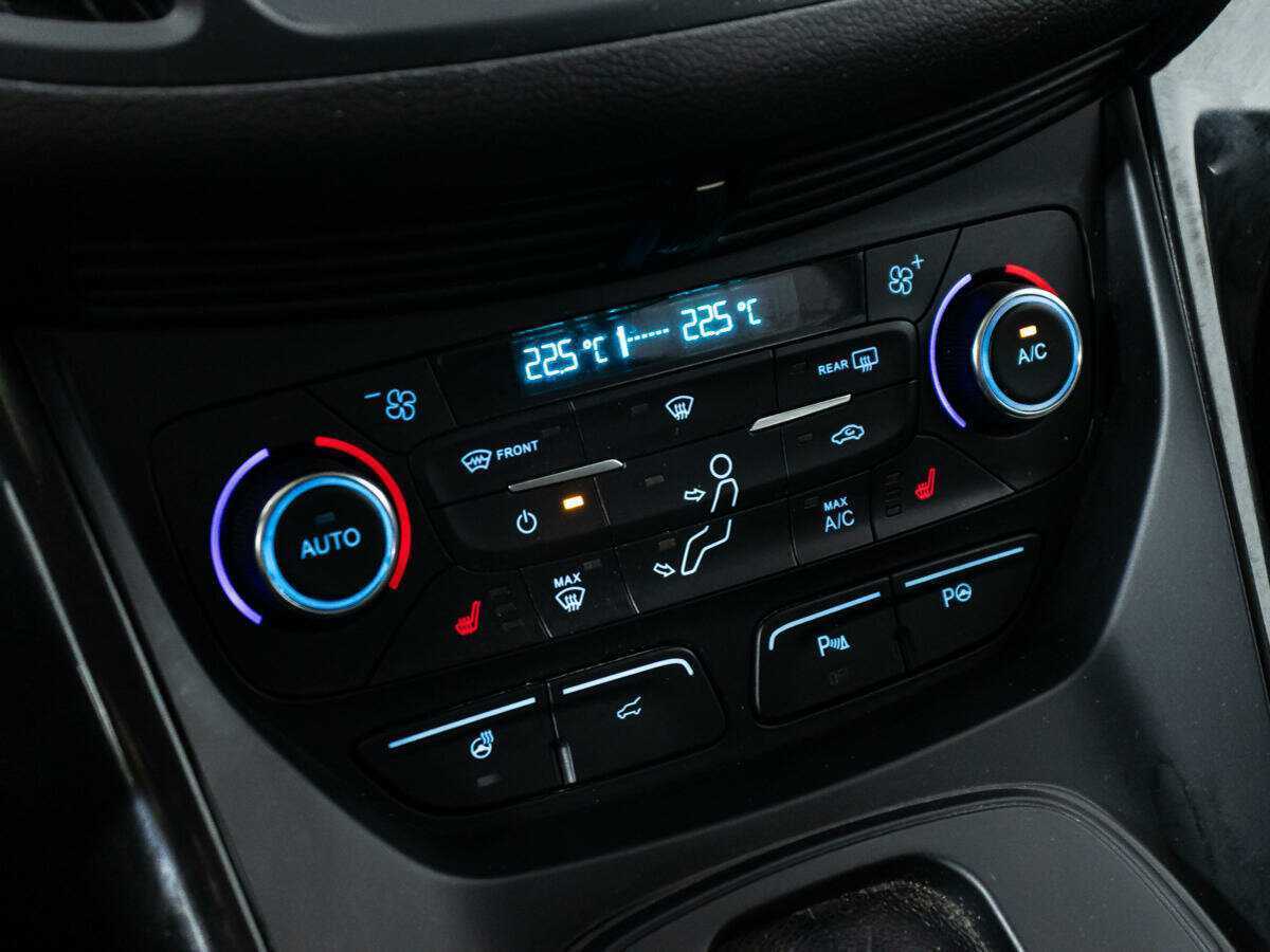 Купить Ford Kuga, 2017, 150 063 км, фото №17