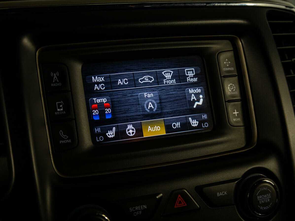 Купить Jeep Grand Cherokee, 2013, 201 993 км, фото №24