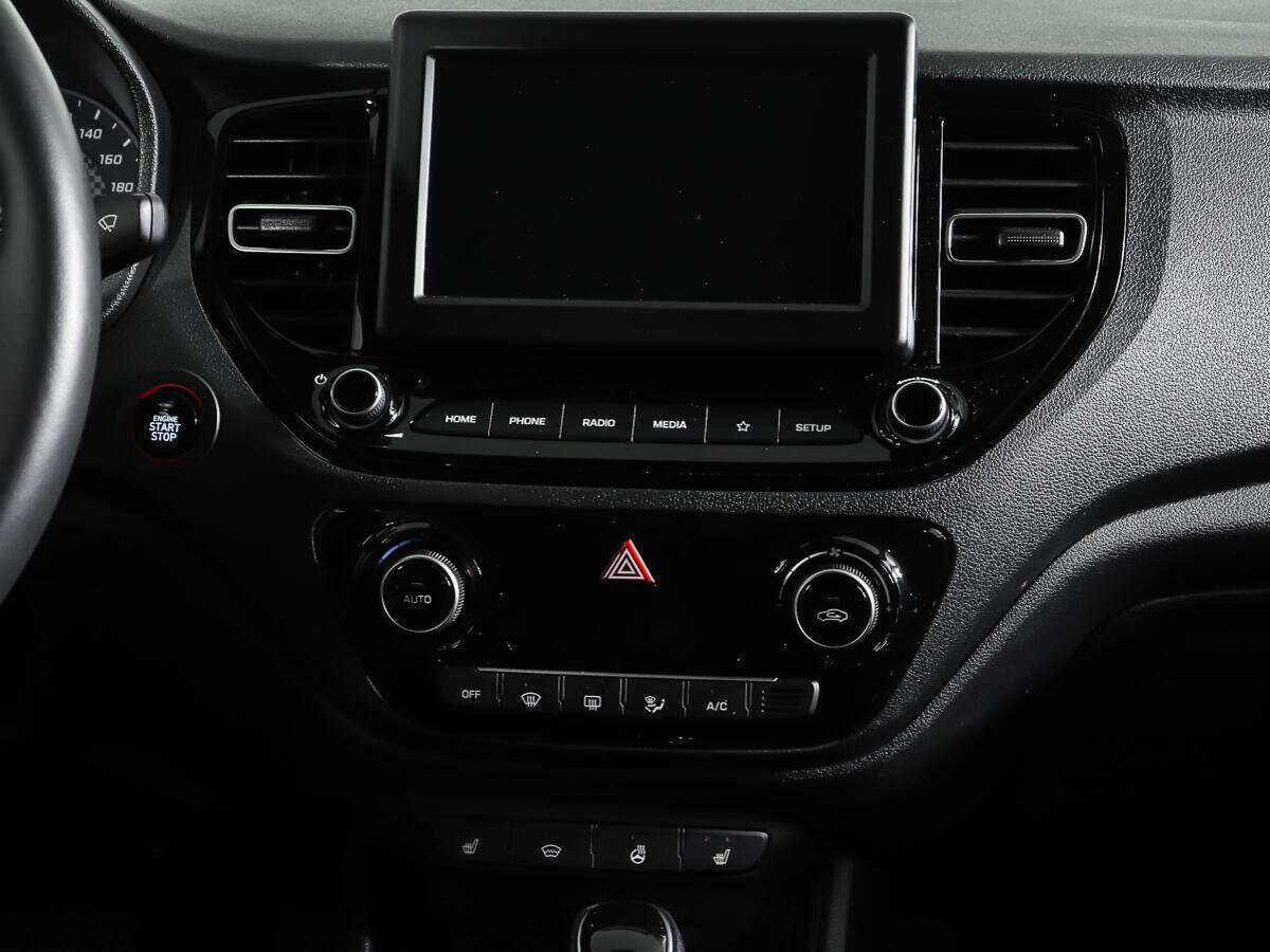 Купить Hyundai Solaris, 2020, 32 580 км, фото №12