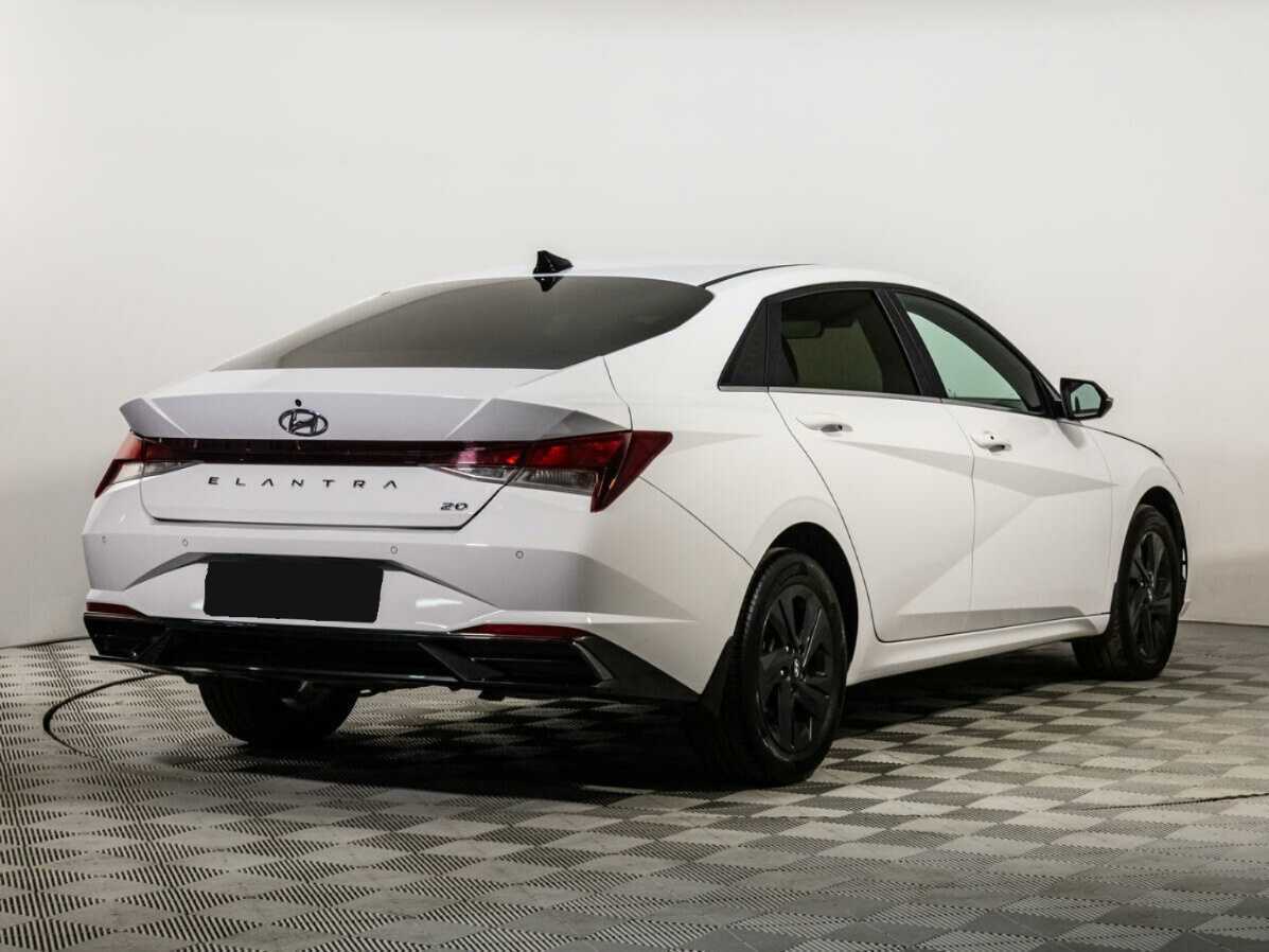 Купить Hyundai Elantra, 2021, 55 478 км, фото №4