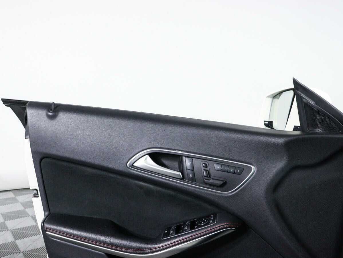 Купить Mercedes-Benz CLA 200, 2016, 103 000 км, фото №18